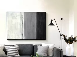 sala-tons-preto-mesa-madeira-unsplash-trend