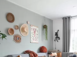 sala-de-estar-parede-verde-com-elementos-decorativos-keeelly91