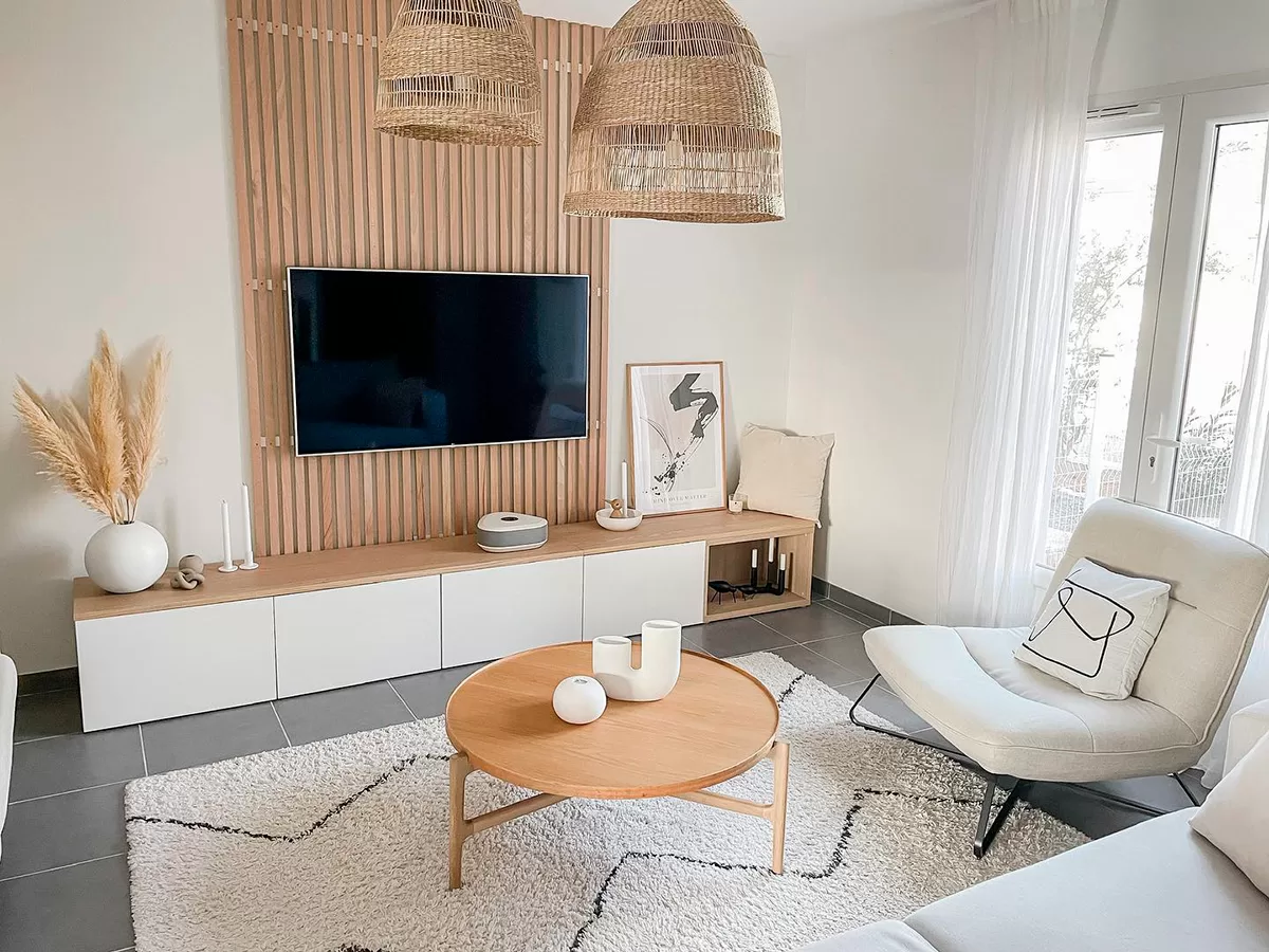 sala-de-estar-painel-ripado-tv-interior.bycc